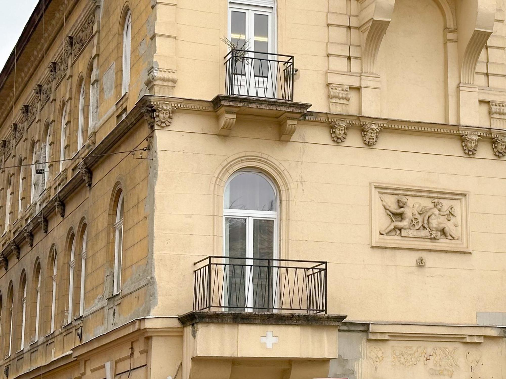 Sunny Castle Apartment Budapesta Exterior foto
